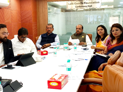 Meeting photo 2